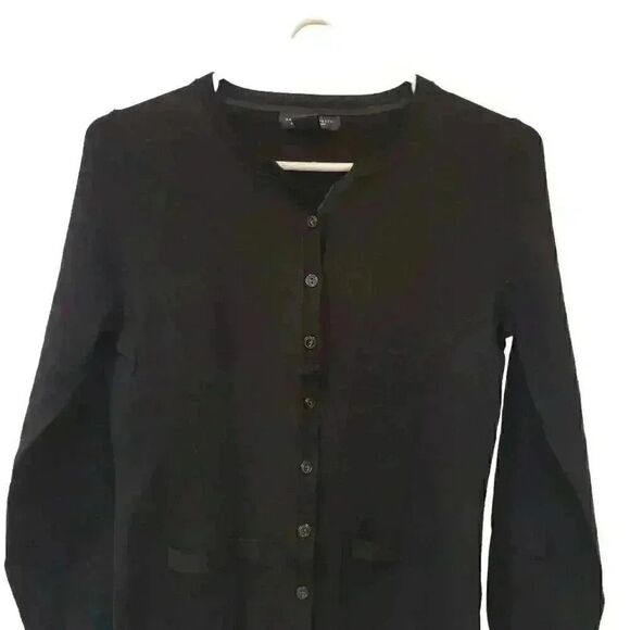 Banana Republic Women's Black Extra Fine Merino Wool/Nylon/Spandex Button Down C - Picture 3 of 11
